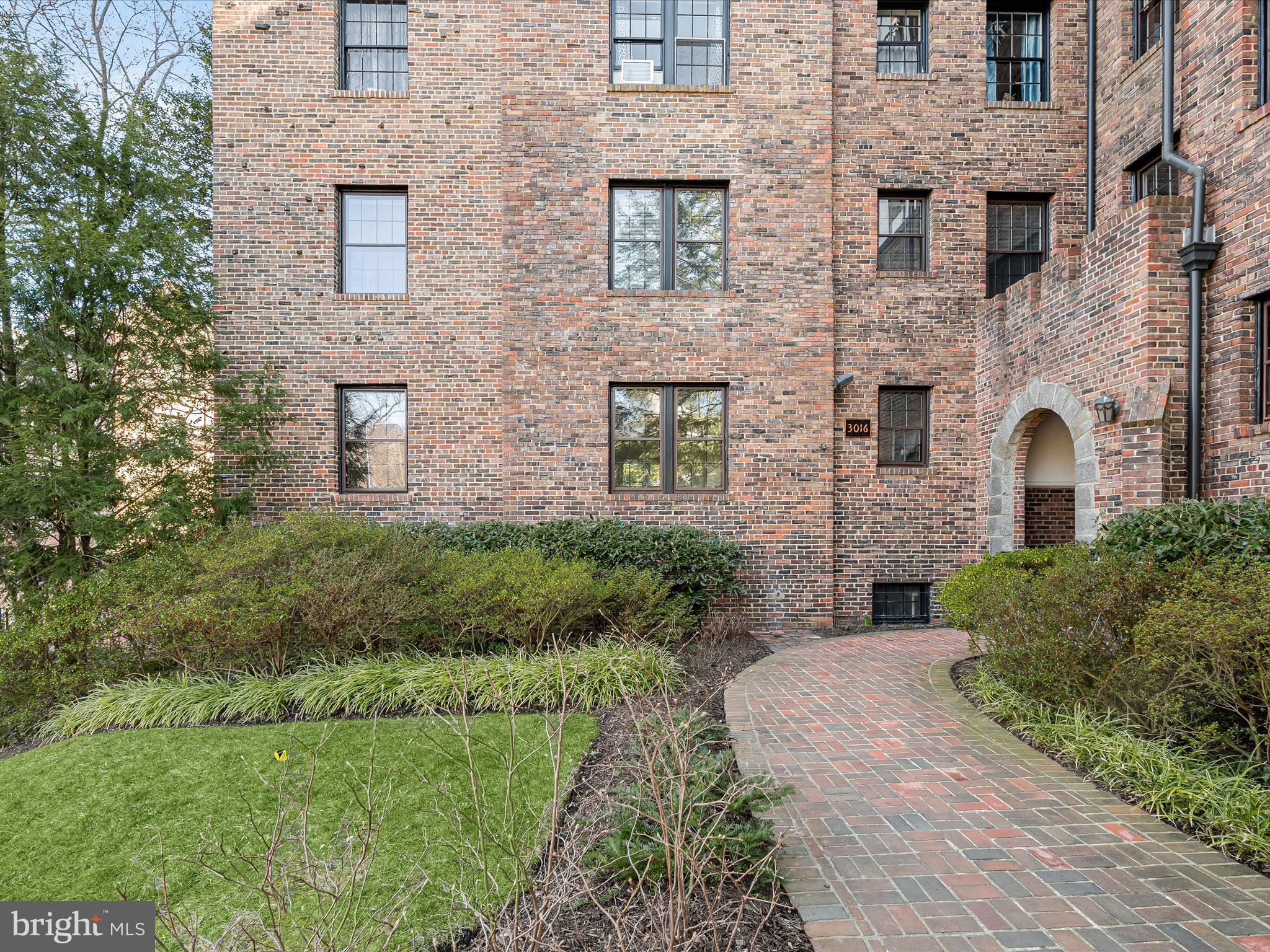 3016 Tilden St NW #304