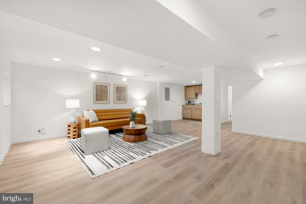 519 Quincy St NW