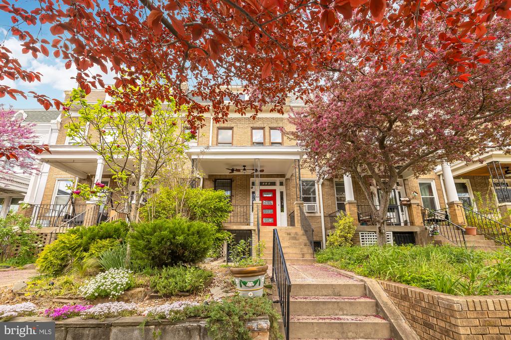 519 Quincy St NW
