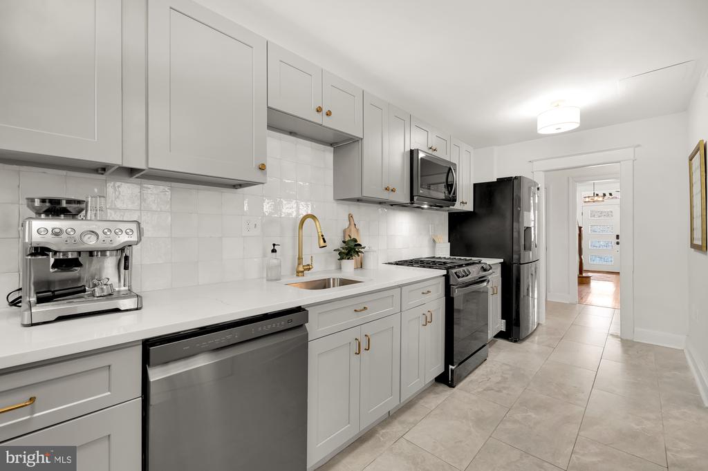 519 Quincy St NW