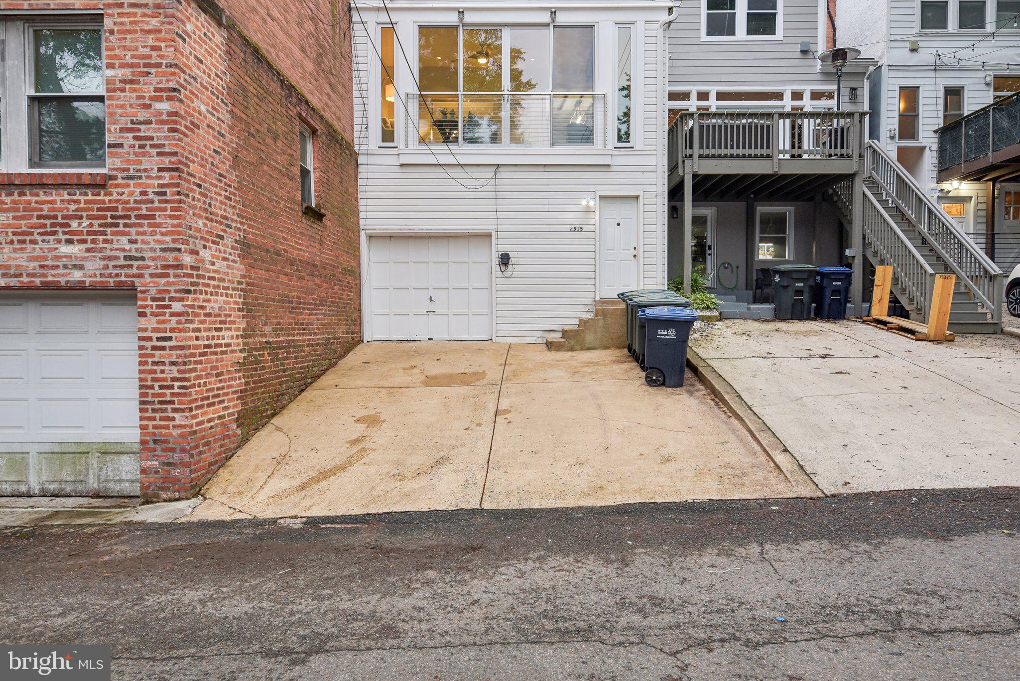 2515 Woodley Rd NW