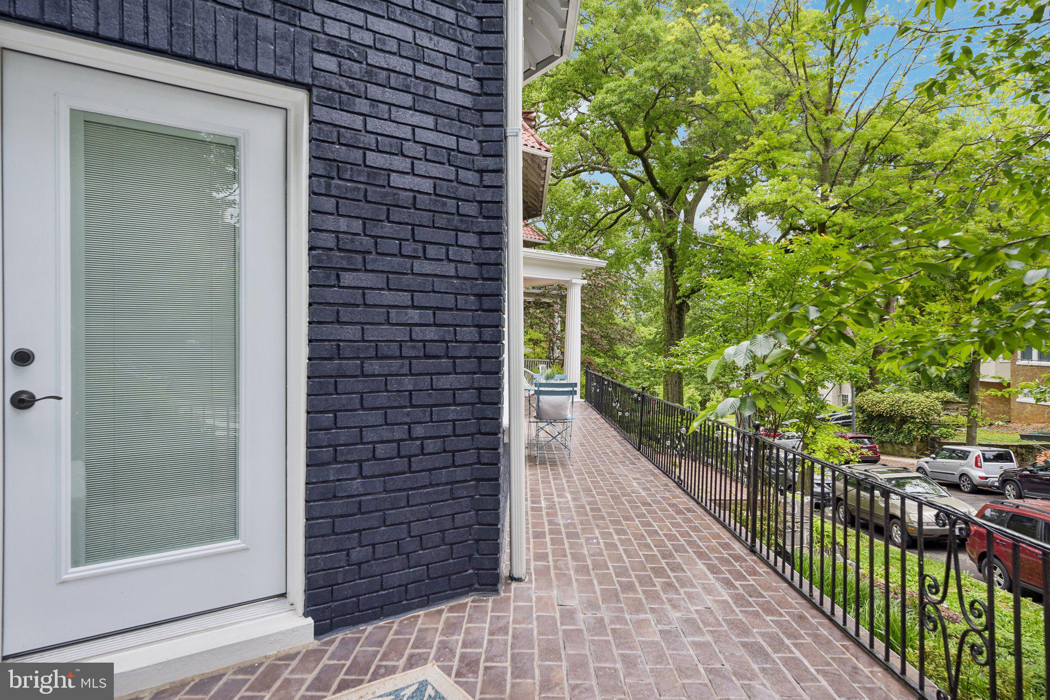 2515 Woodley Rd NW