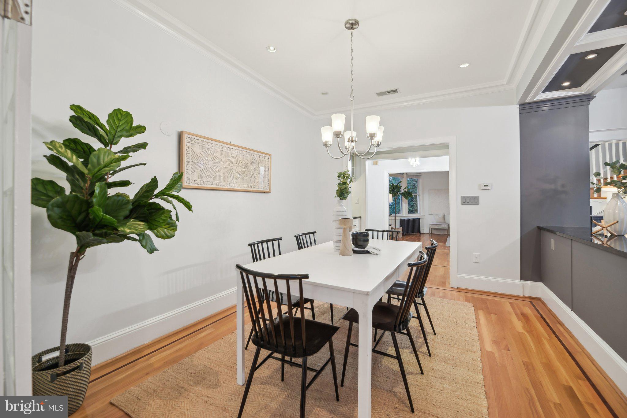 2515 Woodley Rd NW