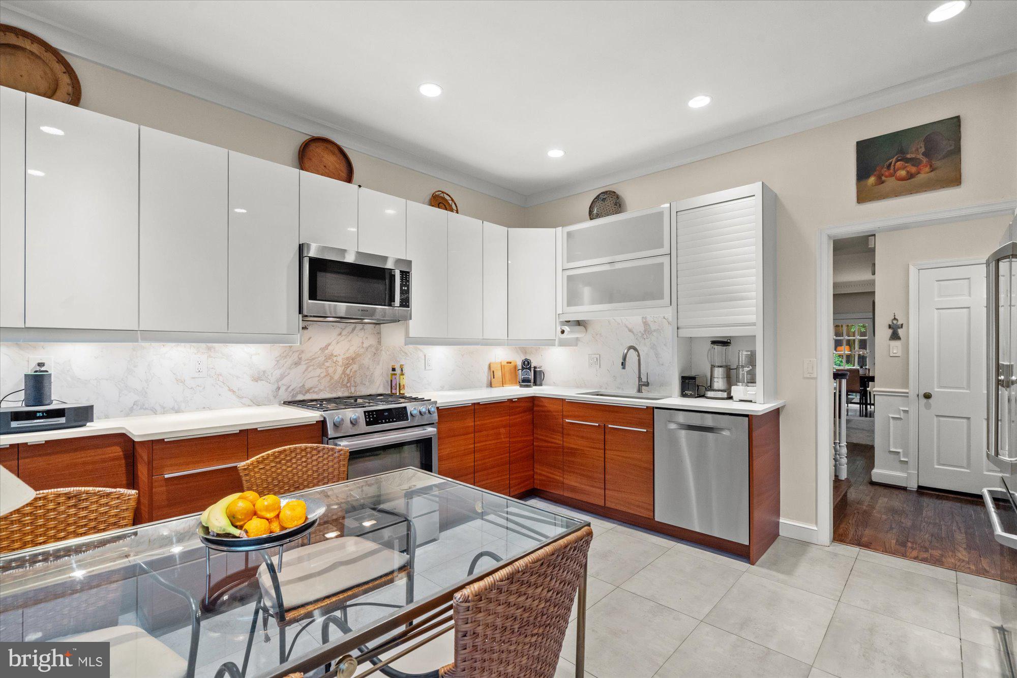 2508 I St NW