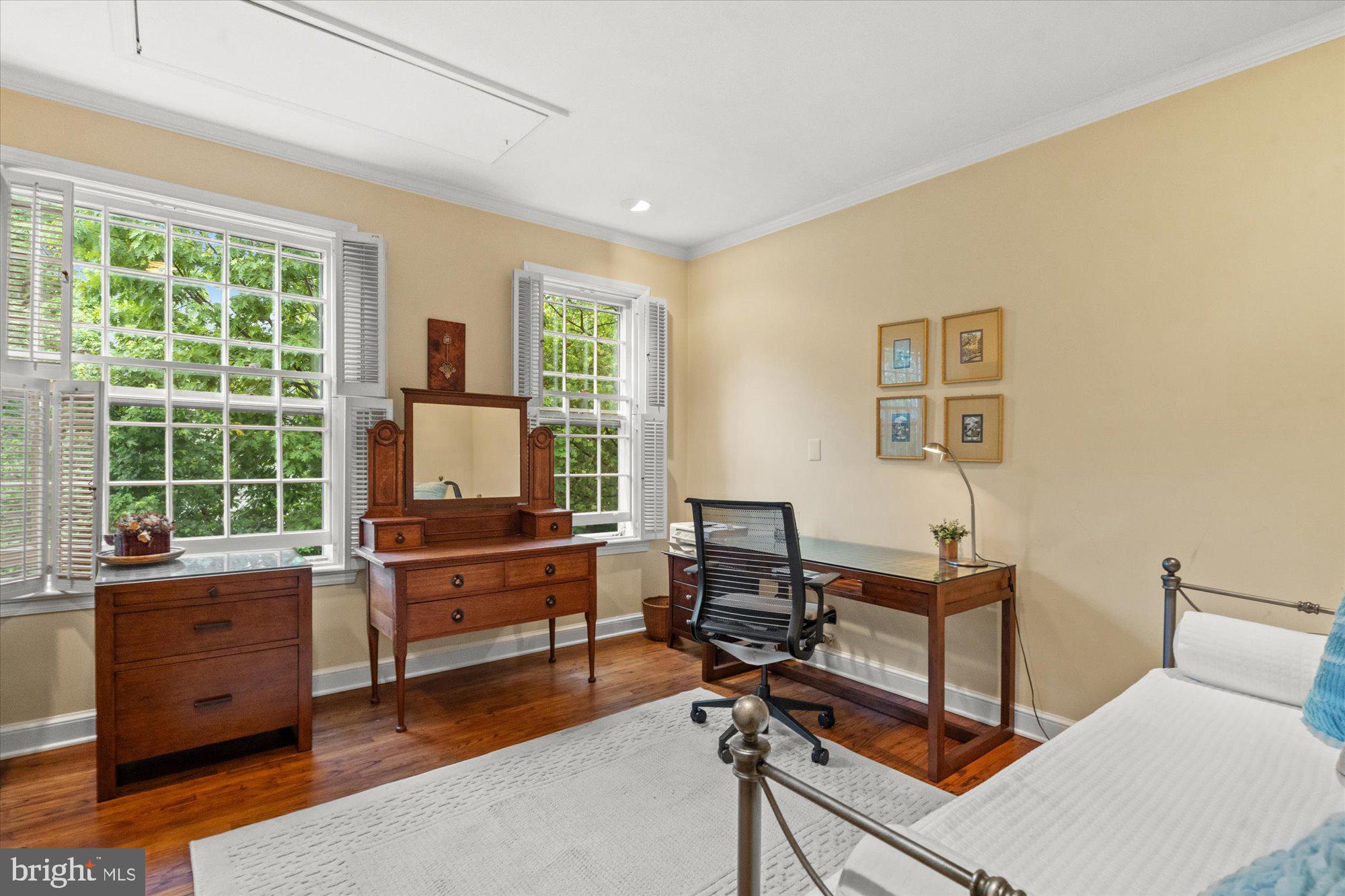 2508 I St NW