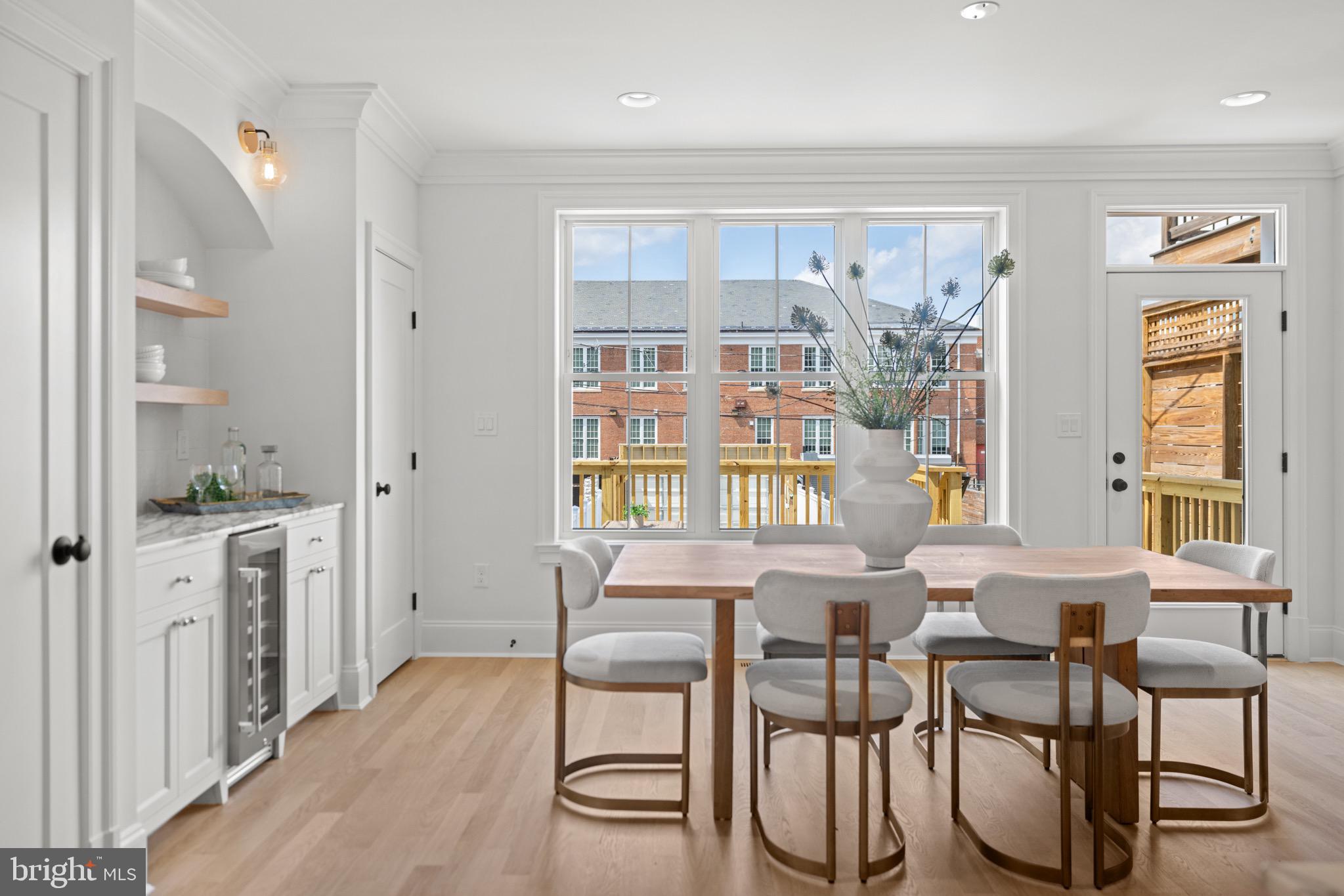 1343 Taylor St NW
