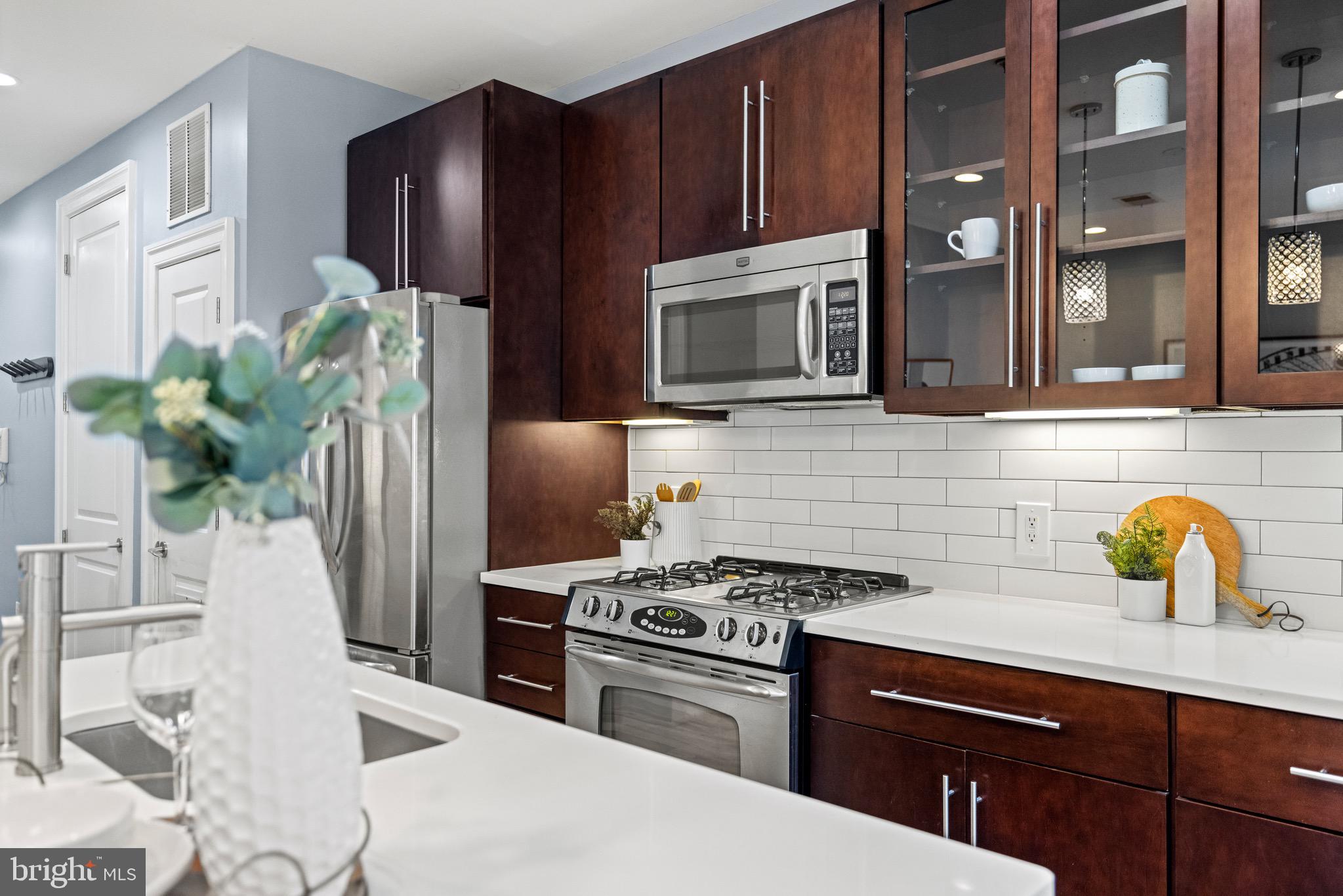 444 M St NW #5