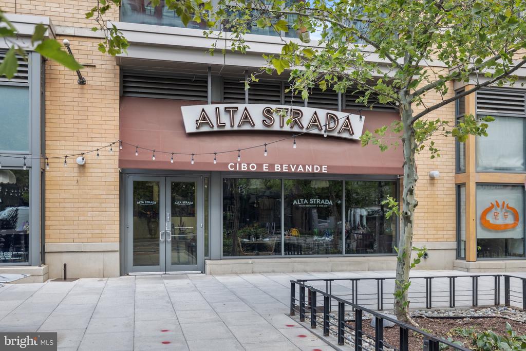 444 M St NW #5