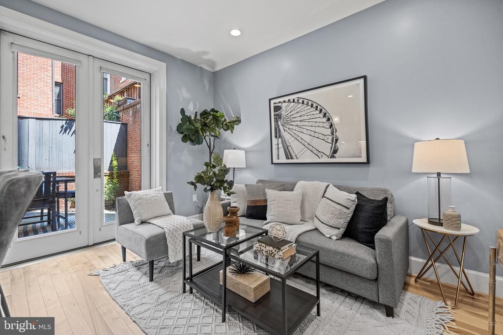 444 M St NW #5