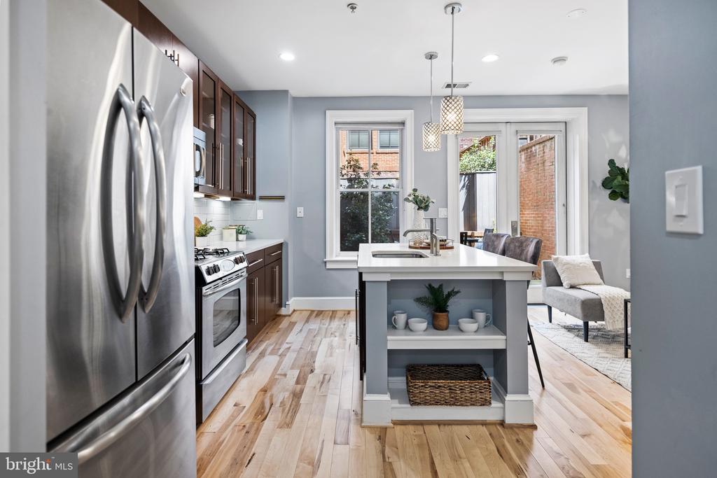 444 M St NW #5