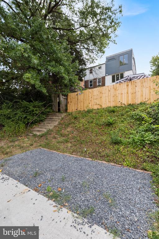 5104 Just St NE