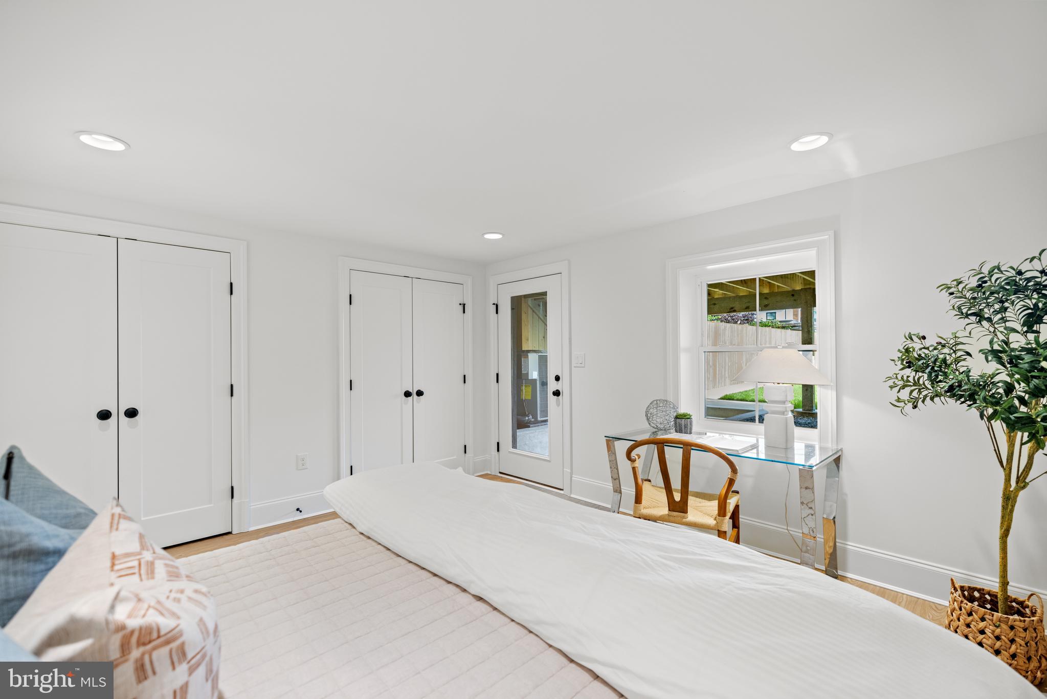 1319 Taylor St NW