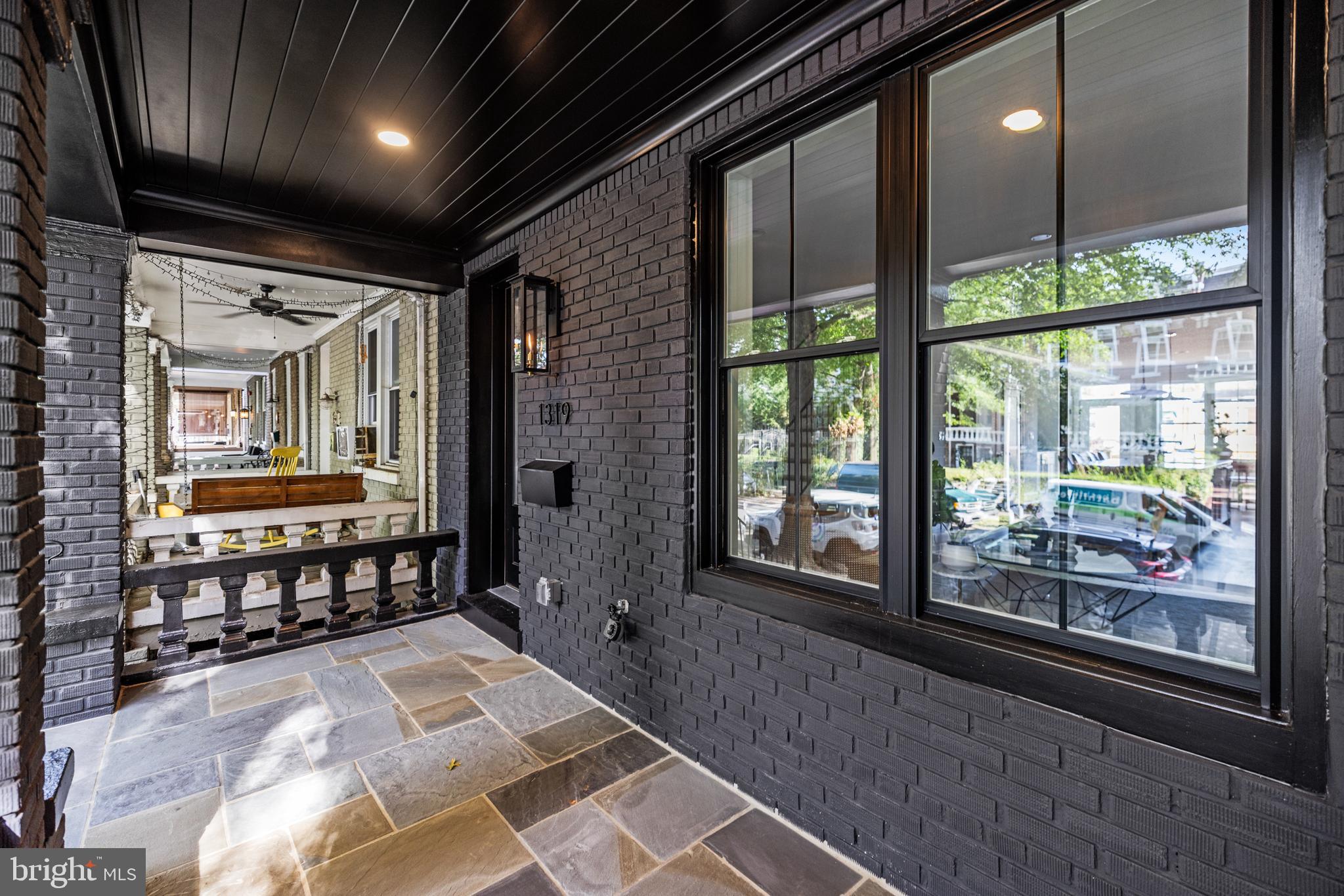 1319 Taylor St NW