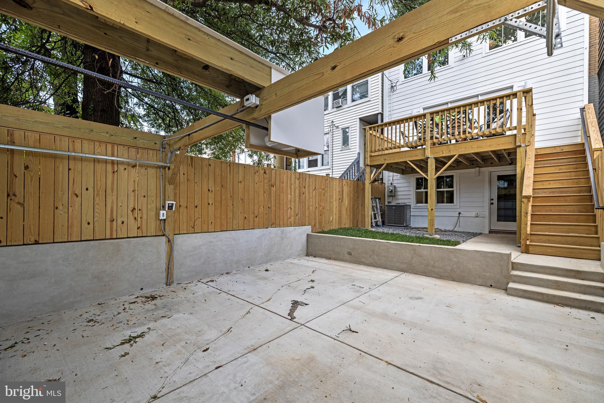 4814 Illinois Ave NW