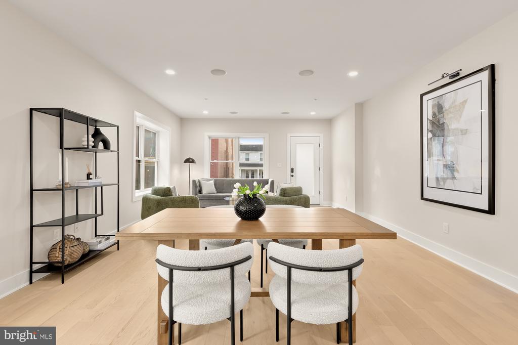 615 Irving St NW #1