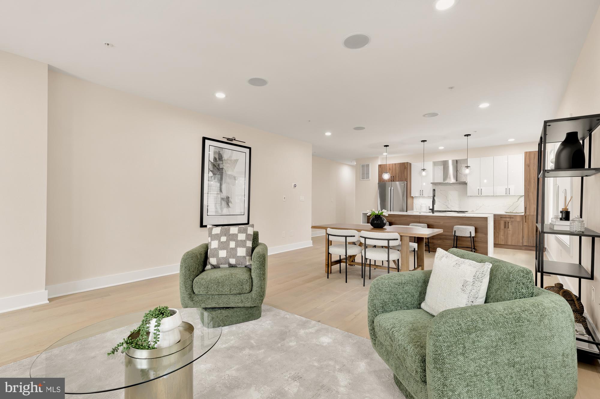 615 Irving St NW #1