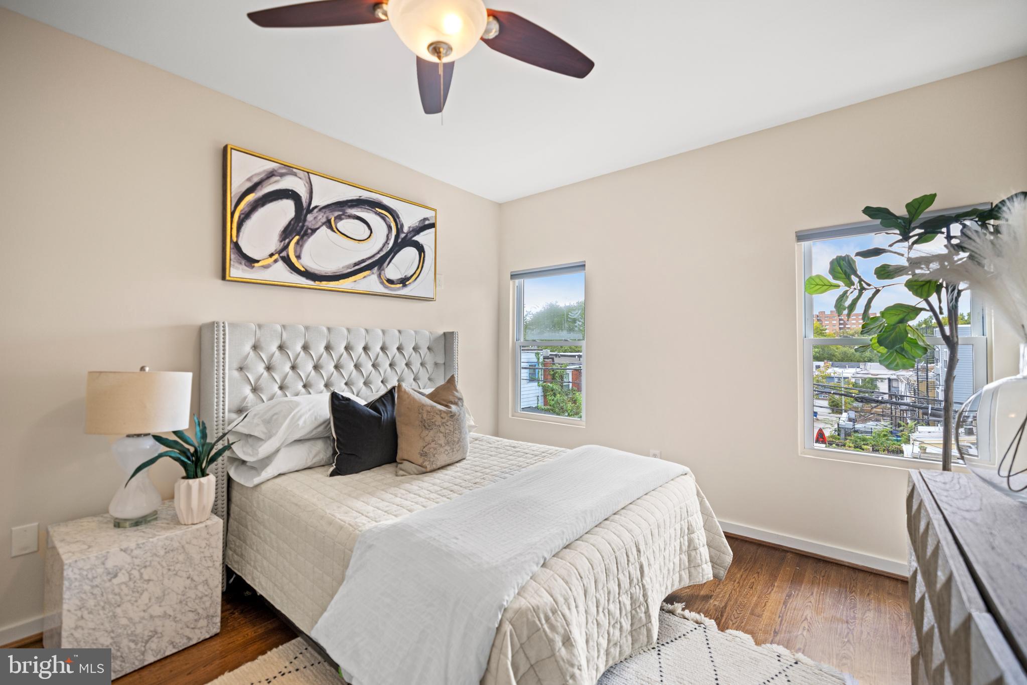 1610 Montello Ave NE