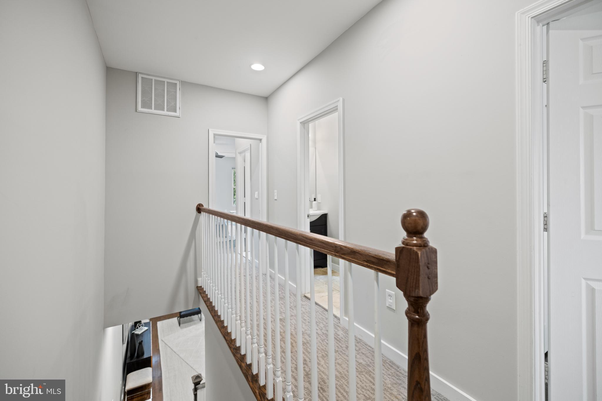 1610 Montello Ave NE