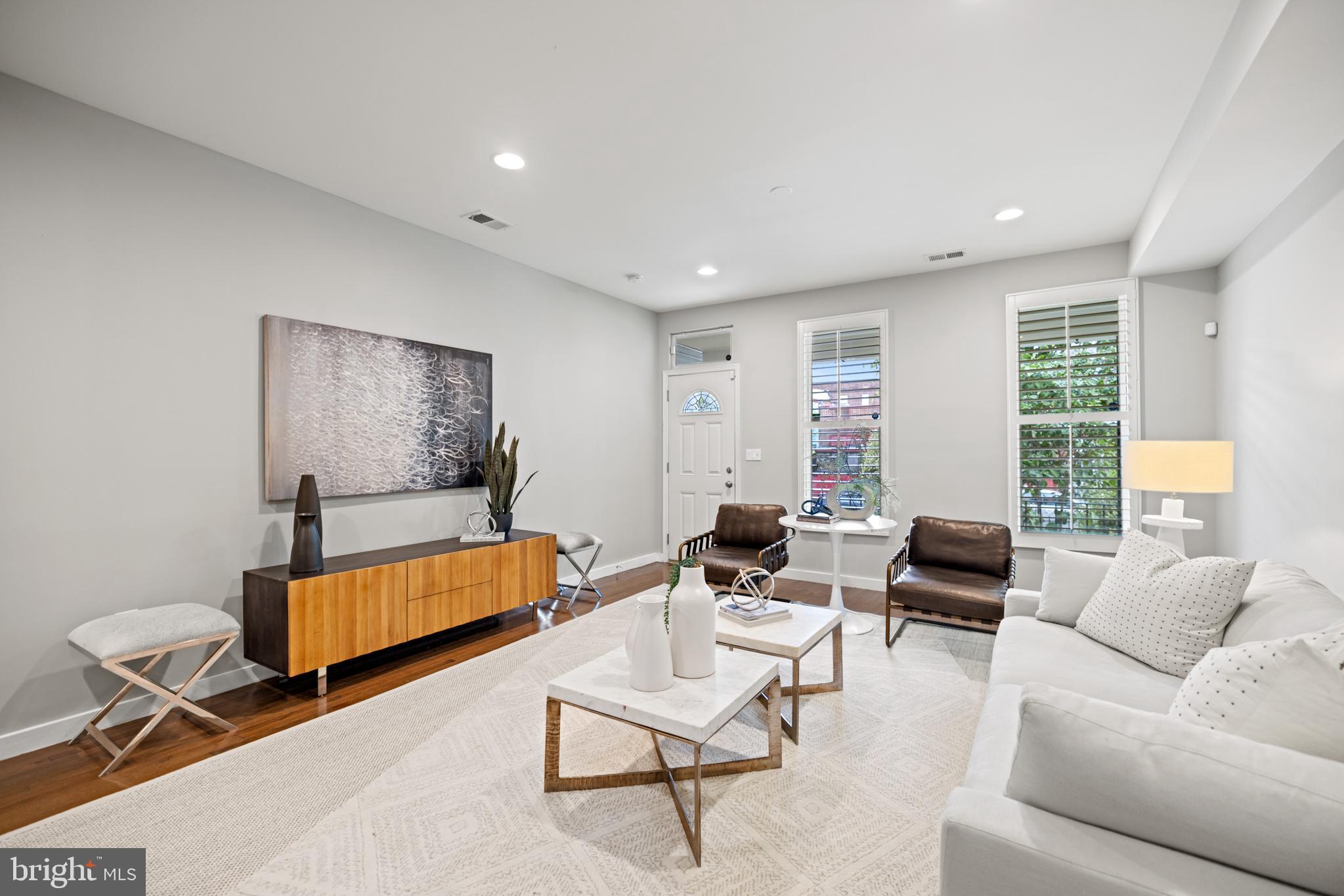 1610 Montello Ave NE