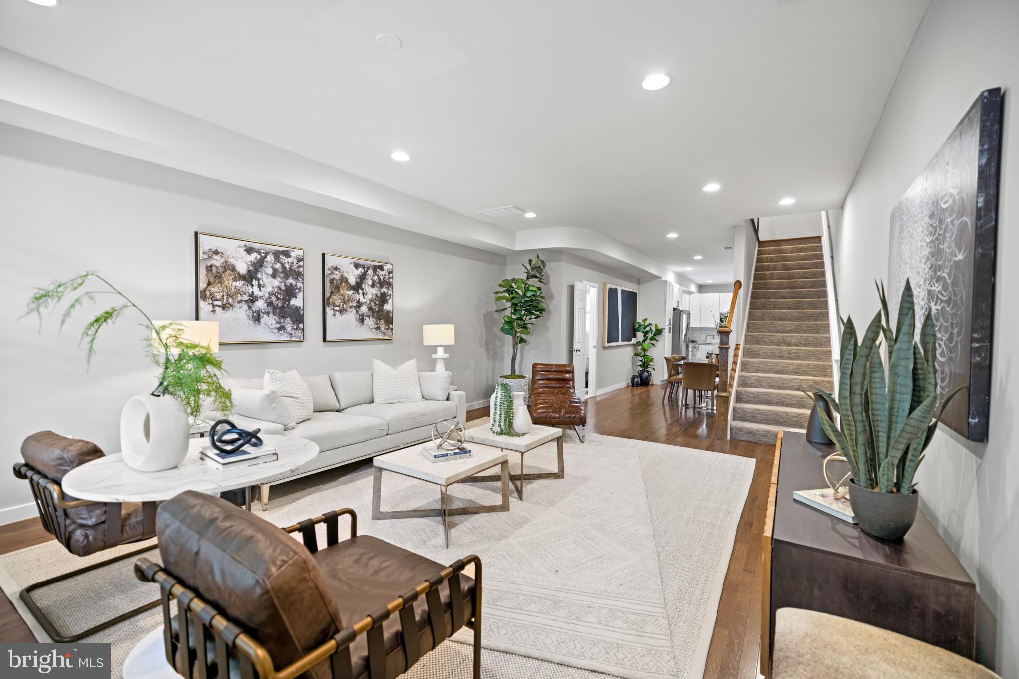 1610 Montello Ave NE