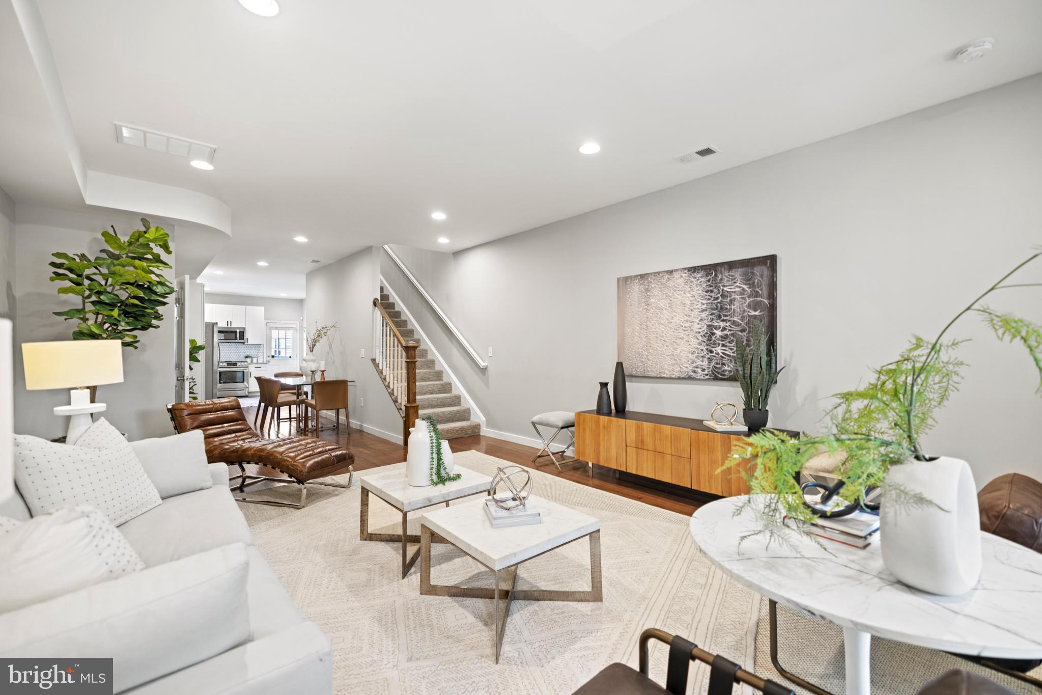 1610 Montello Ave NE