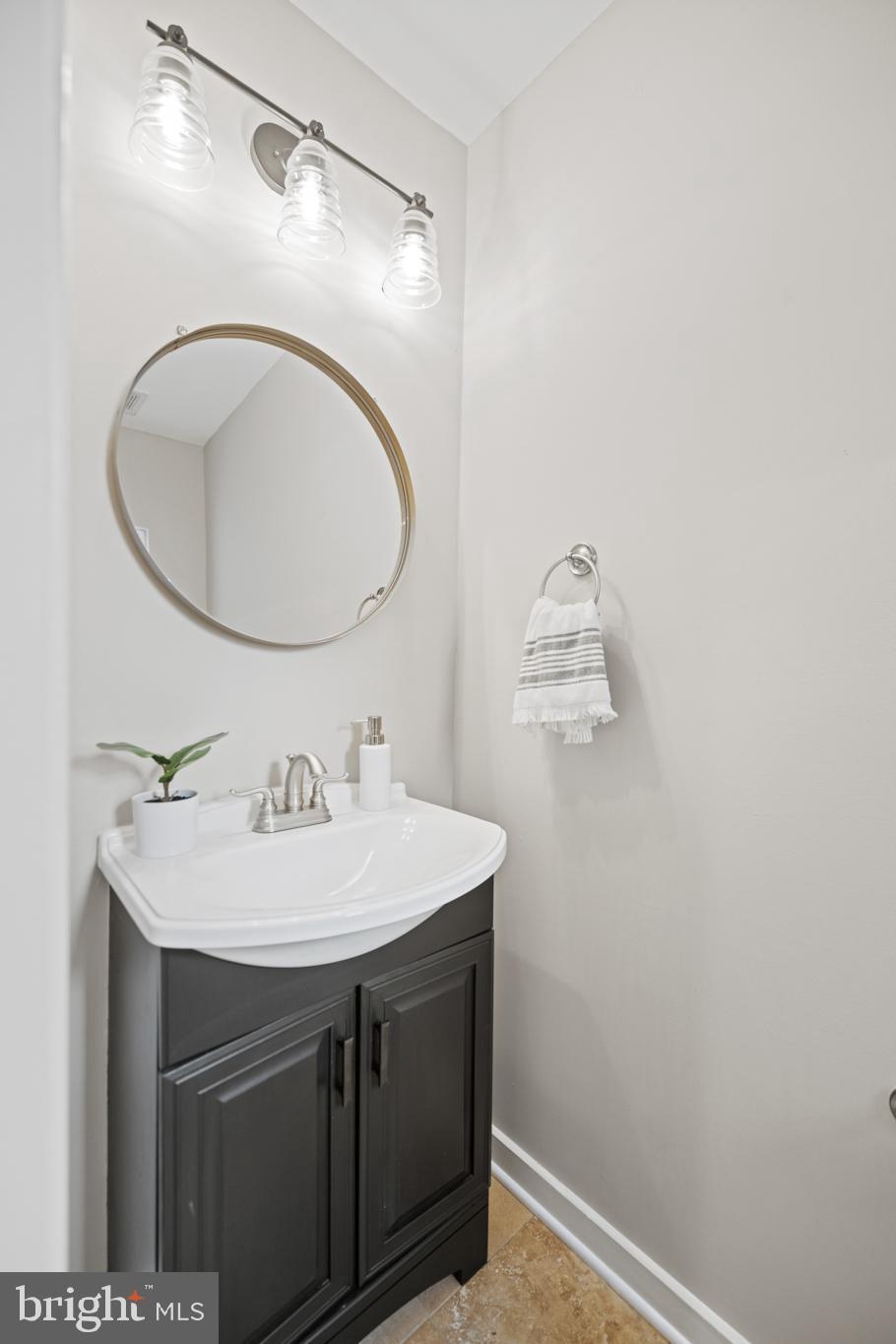 1610 Montello Ave NE