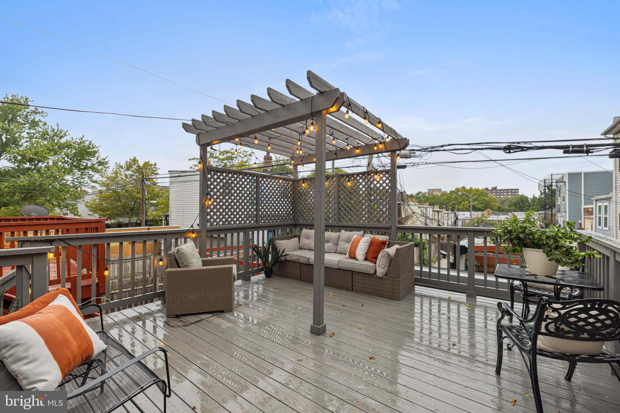 1610 Montello Ave NE