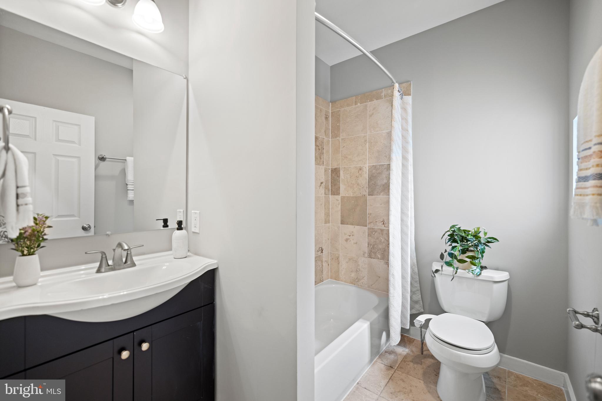 1610 Montello Ave NE