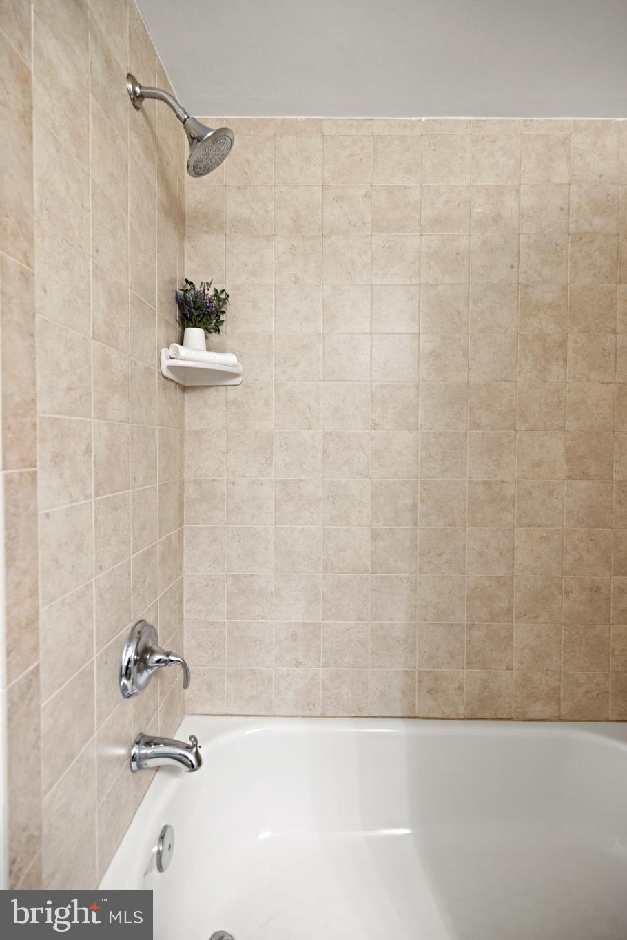 1610 Montello Ave NE