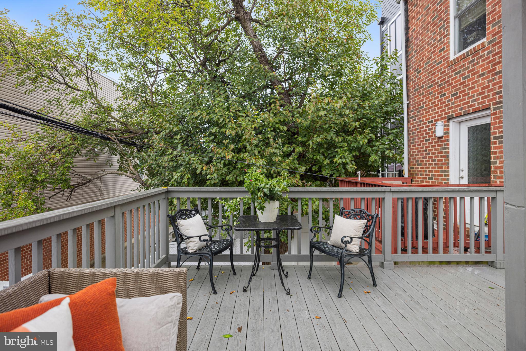 1610 Montello Ave NE