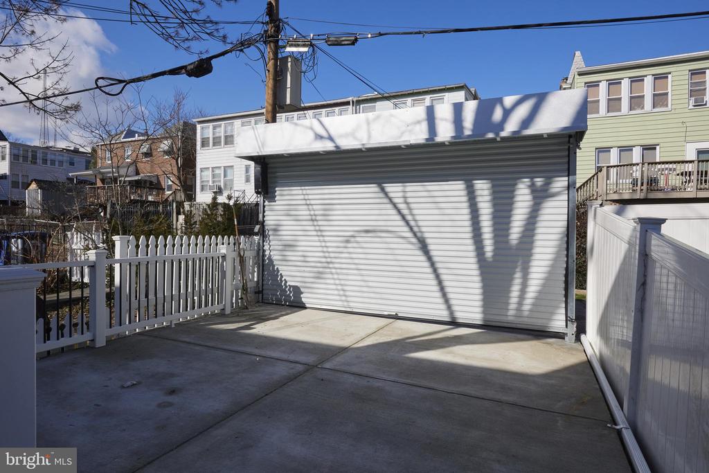 419 Marietta Pl NW