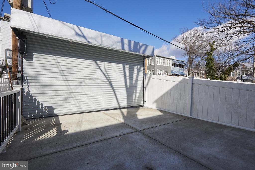419 Marietta Pl NW