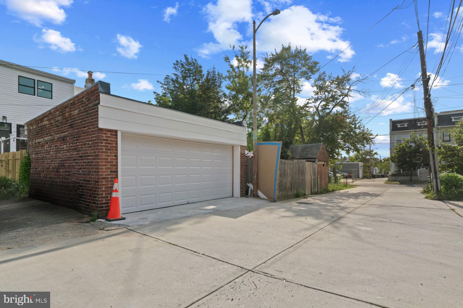 445 Decatur St NW