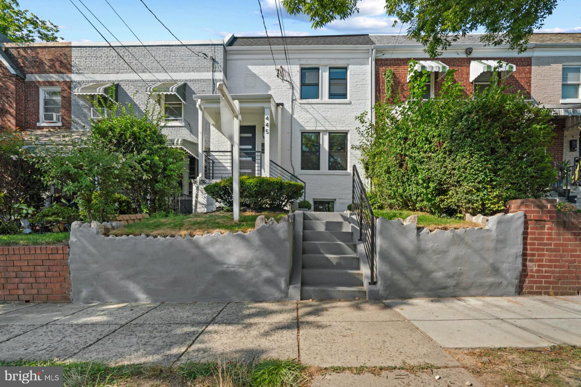 445 Decatur St NW