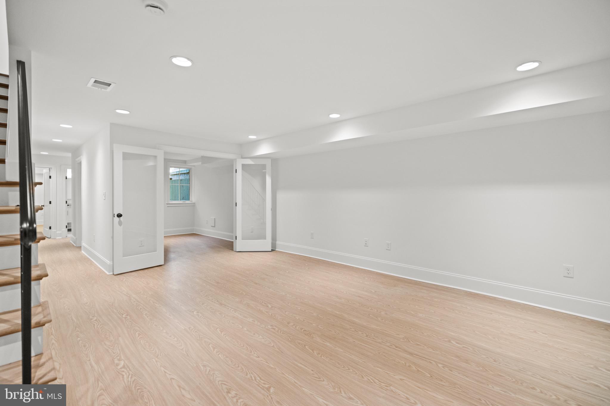 1440 Monroe St NW
