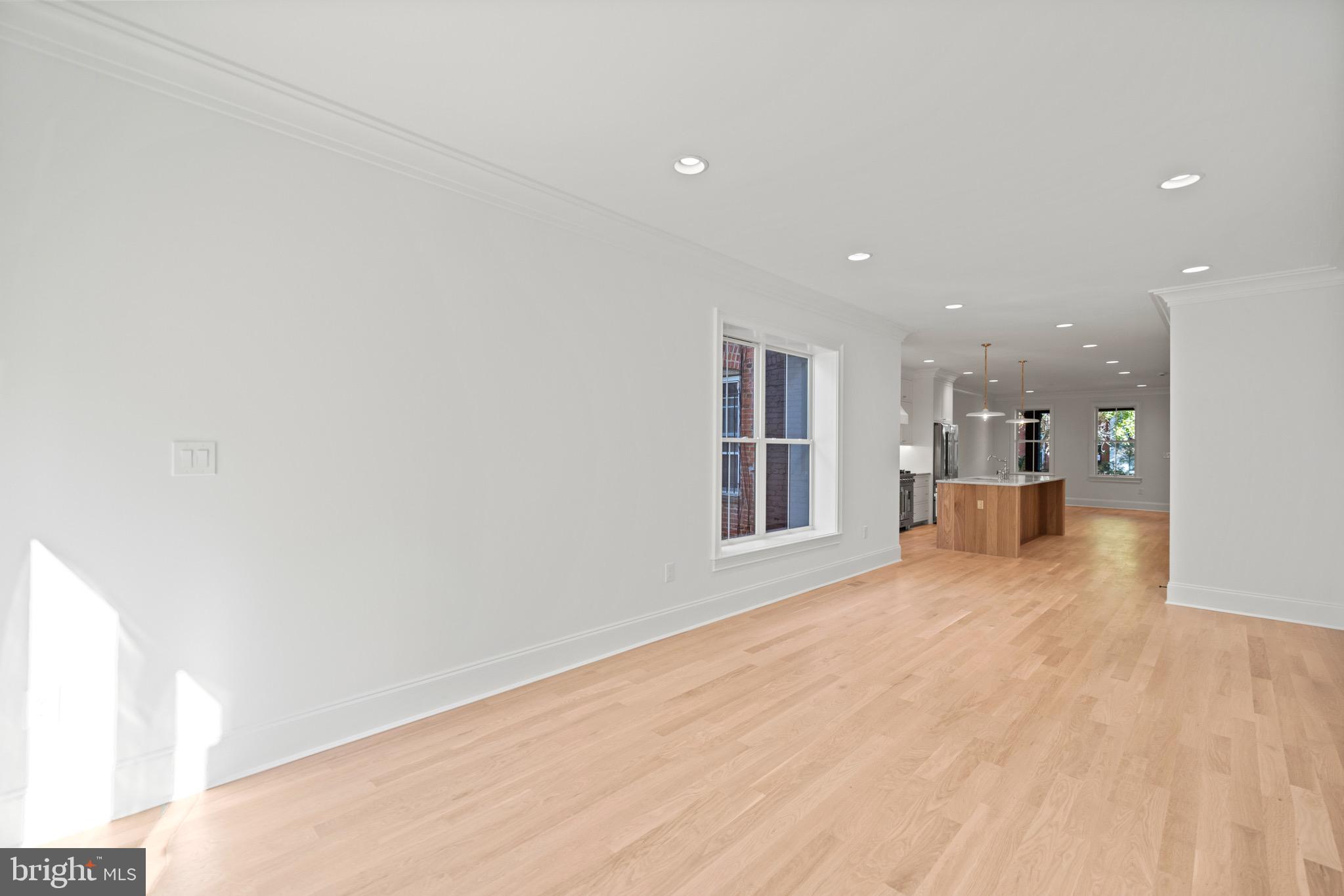 1440 Monroe St NW