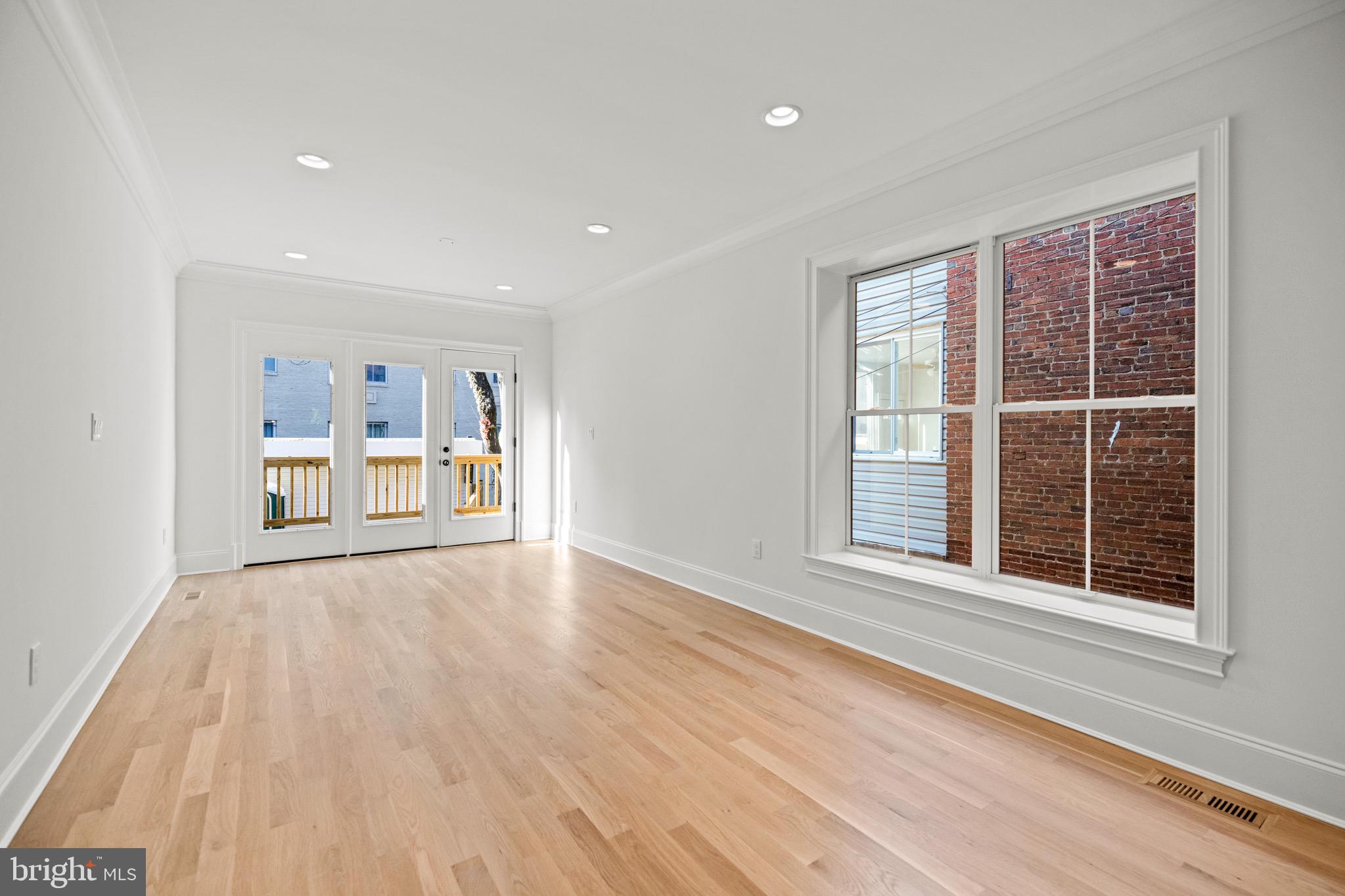 1440 Monroe St NW