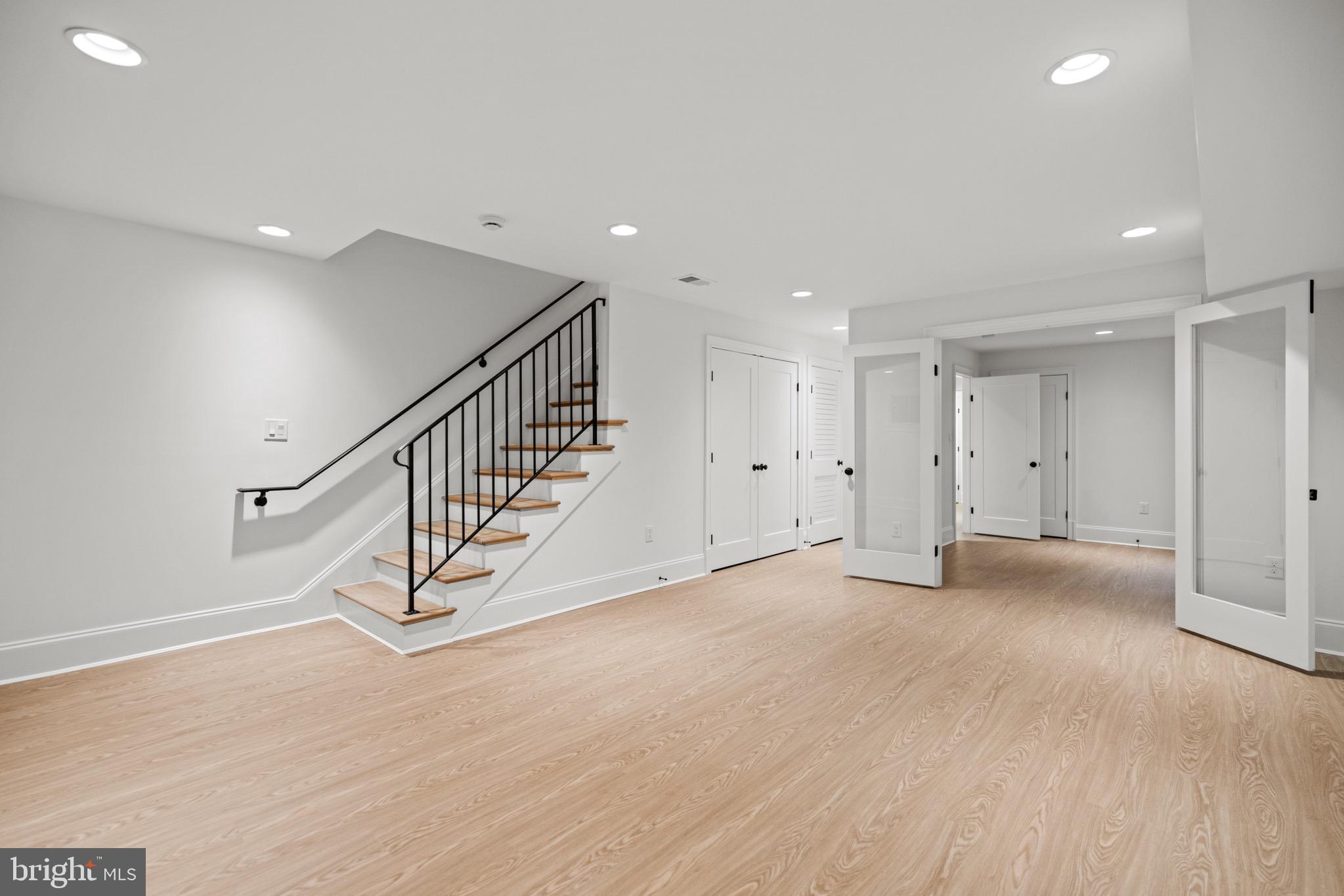 1440 Monroe St NW