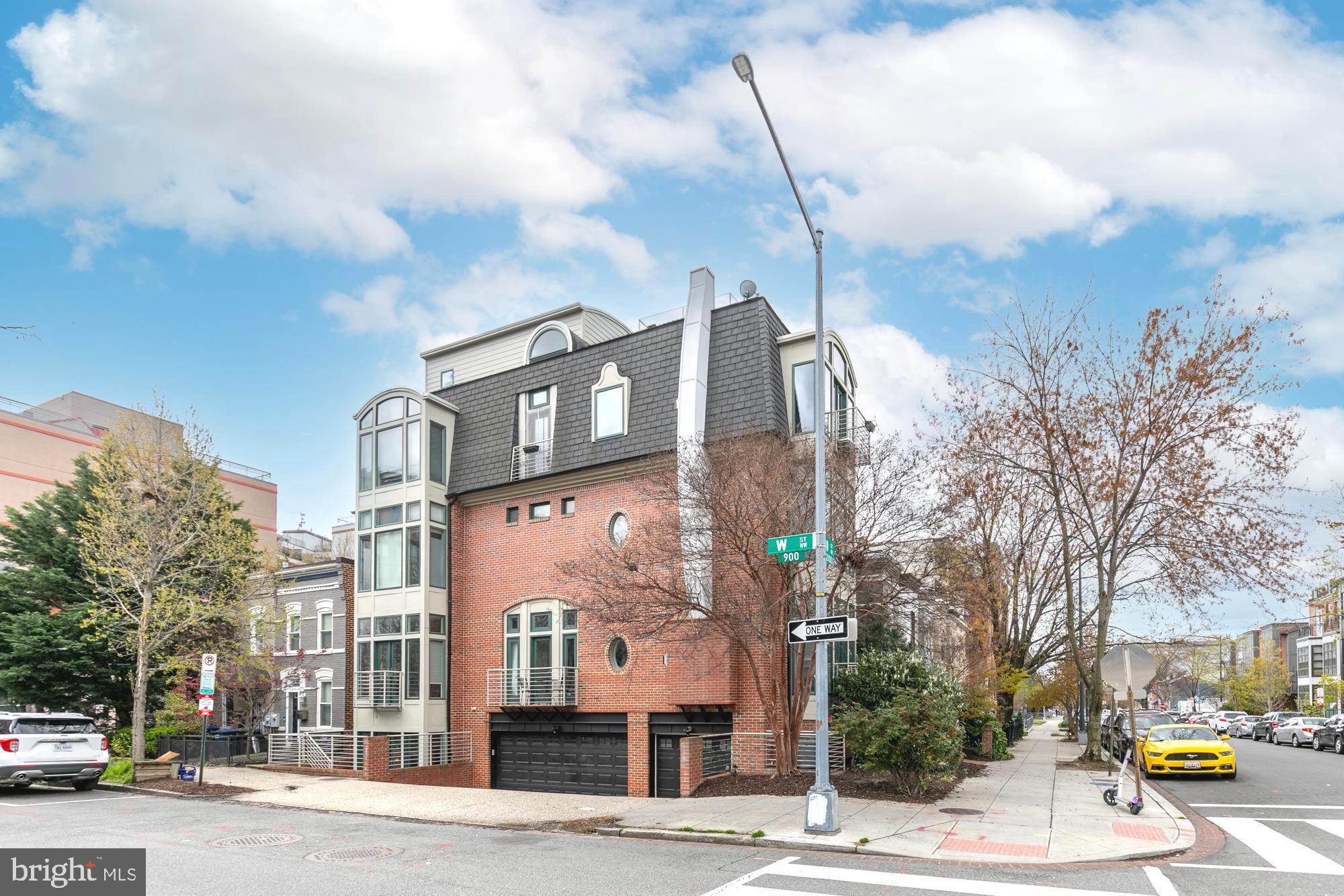 2131 10th St NW #1