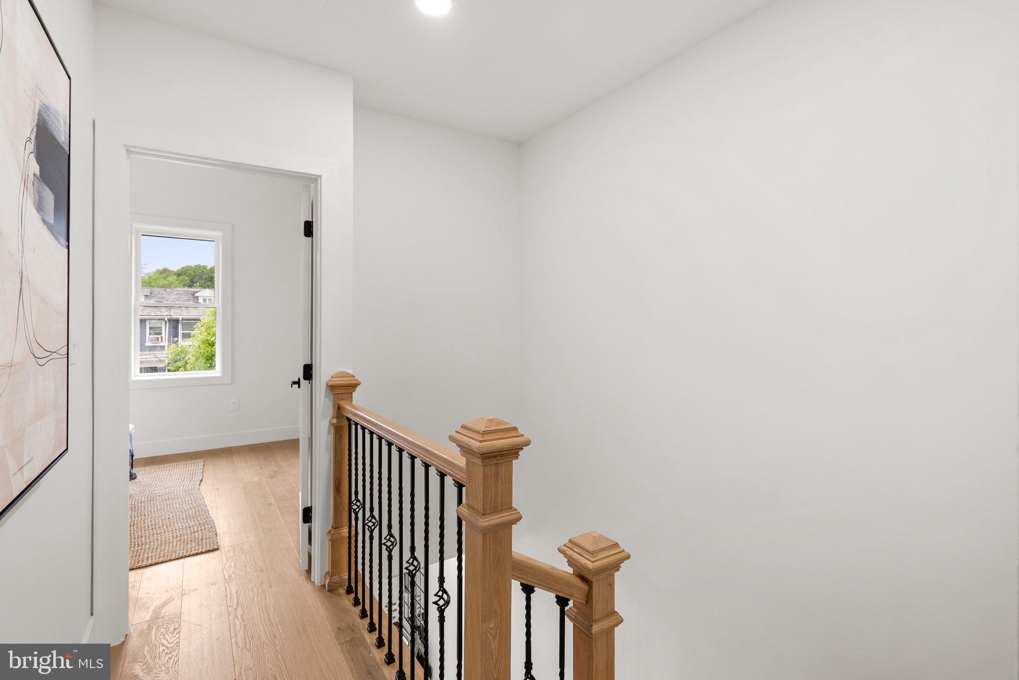 238 Longfellow St NW