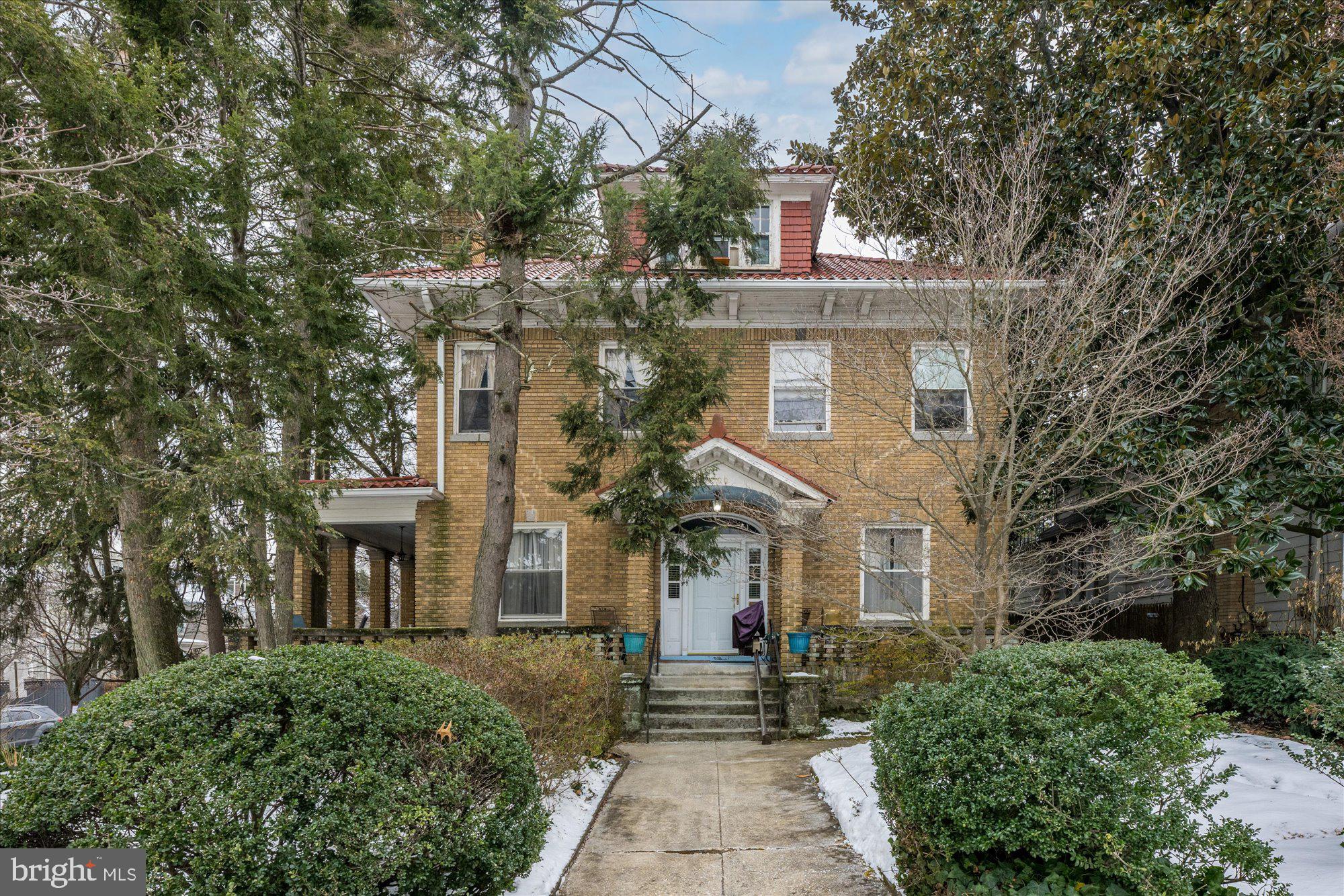 3500 Garfield St NW