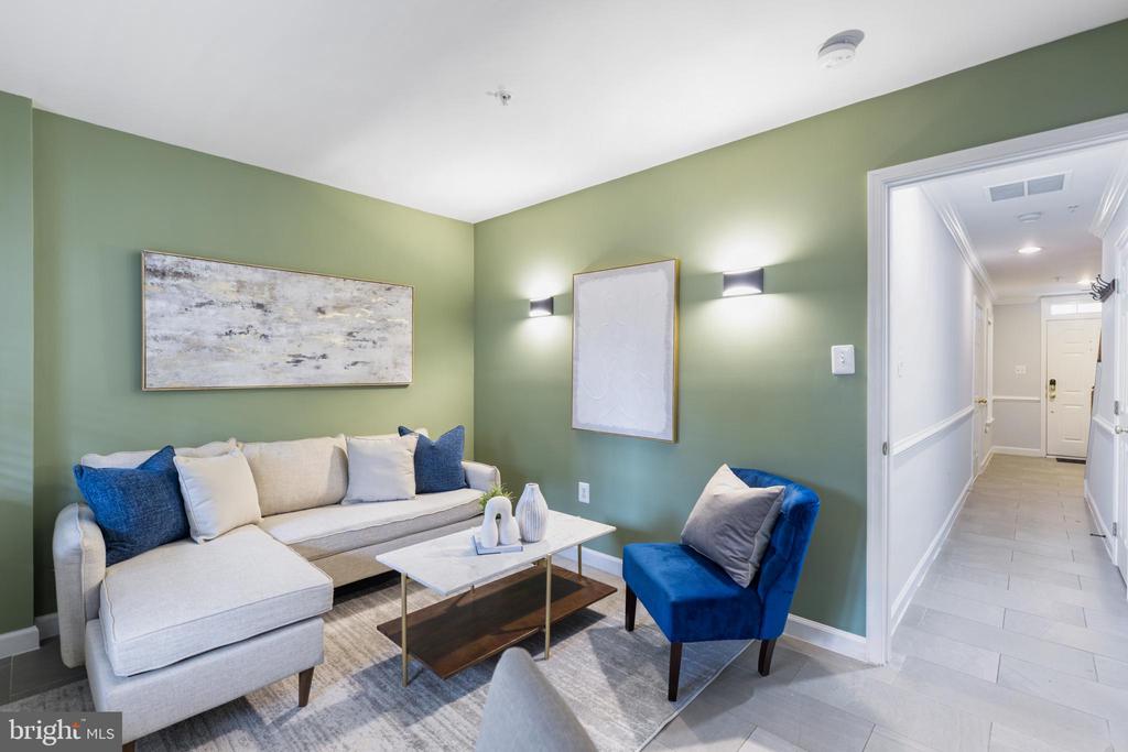707 Capitol Square Pl SW