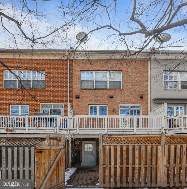 707 Capitol Square Pl SW