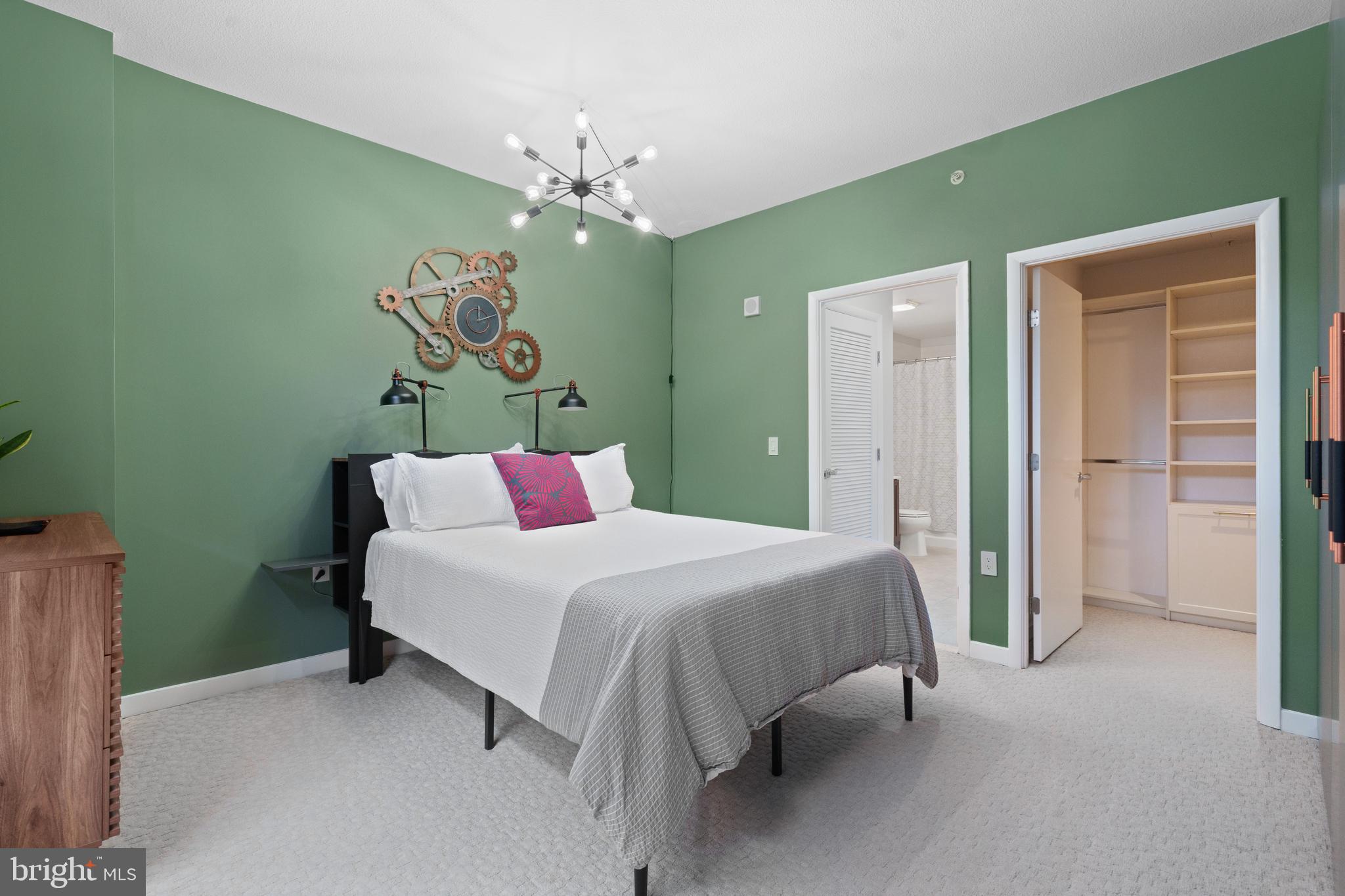 437 New York Ave NW #213