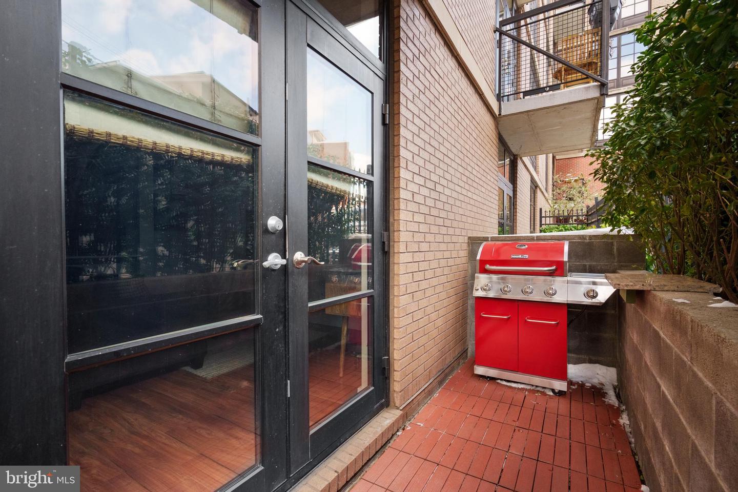 437 New York Ave NW #213