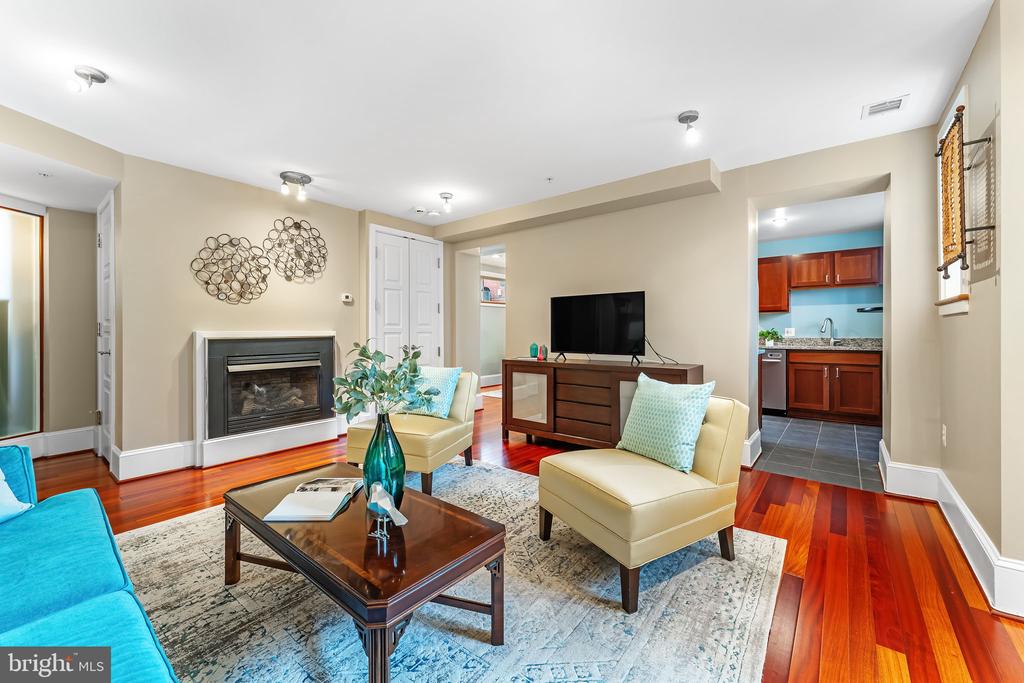 1326 Girard St NW #B2