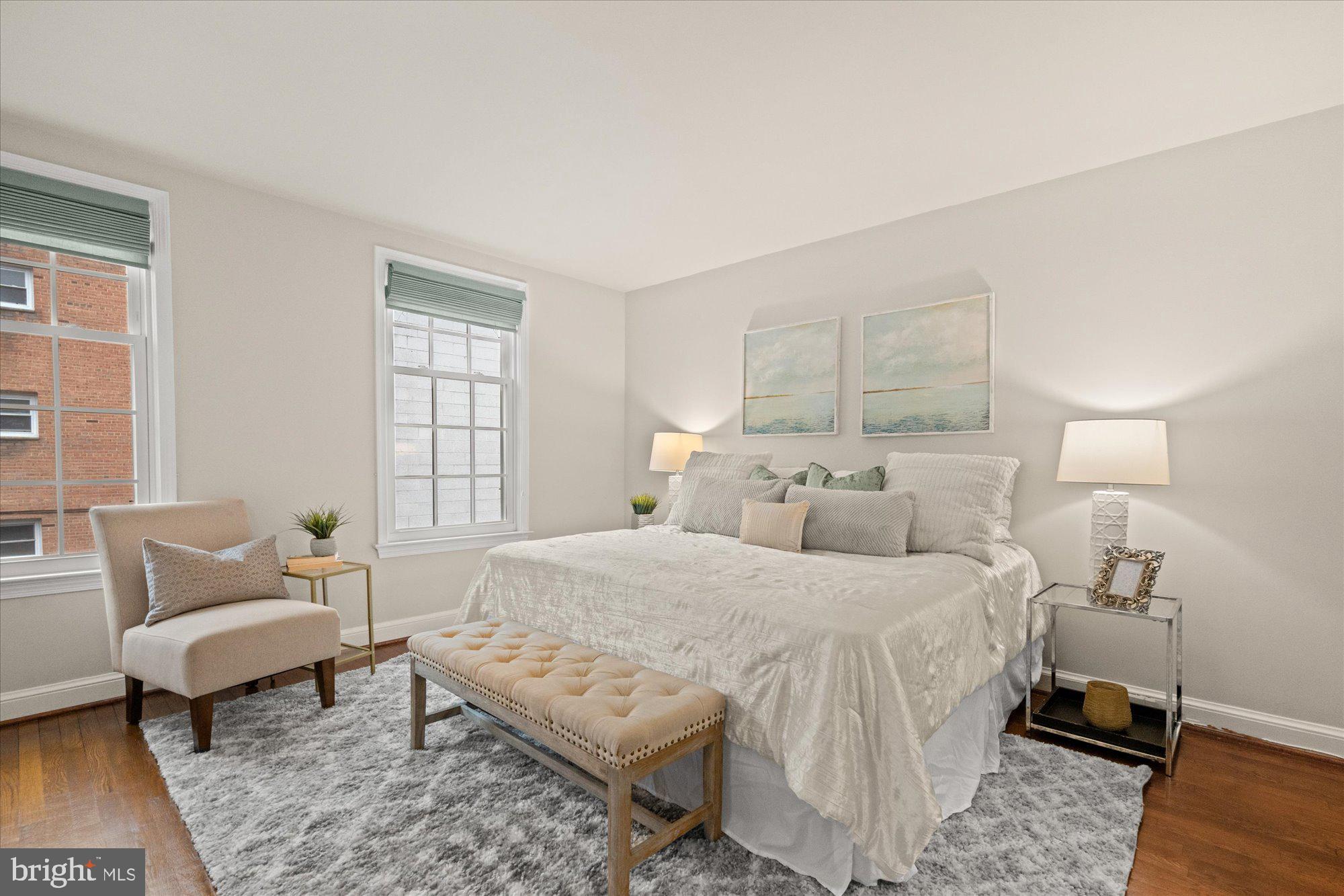 2525 Queen Annes Ln NW