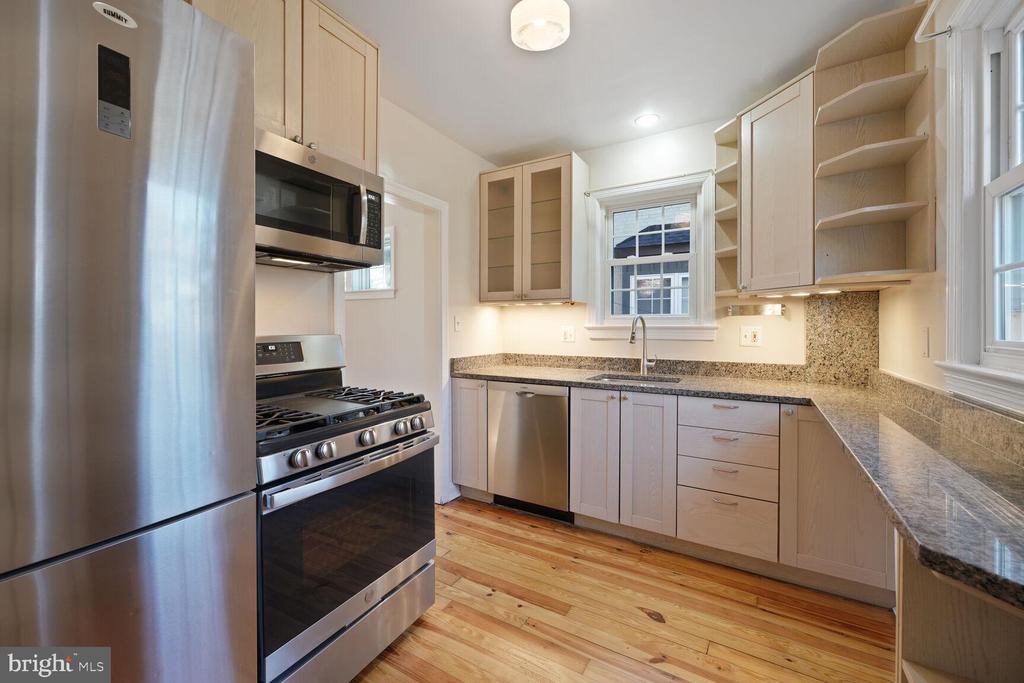 5314 42ND PL NW