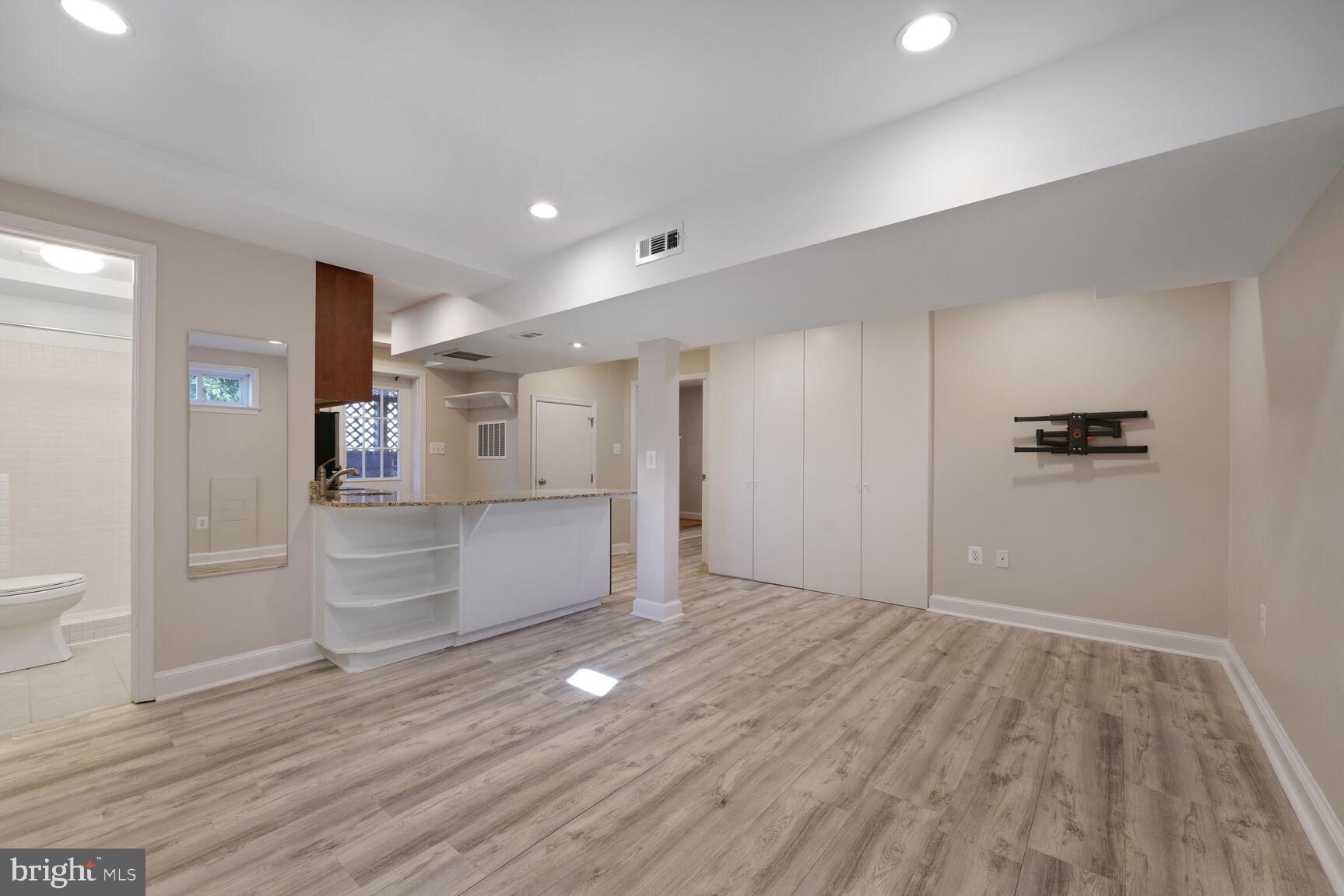 5314 42ND PL NW
