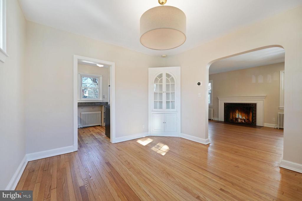 5314 42ND PL NW